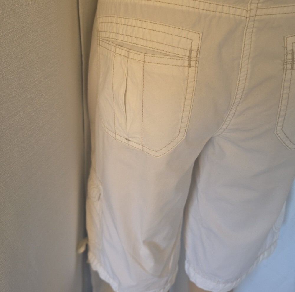 Tommy Hilfiger 100% Cotton White Capri Cargo Bermuda Shorts with Hem Ties Size 6 - Picture 6 of 10